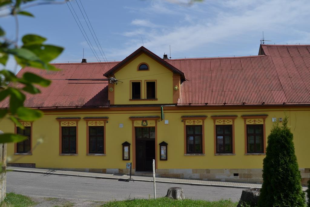 Penzion U Jindry Hotel Železnice Buitenkant foto